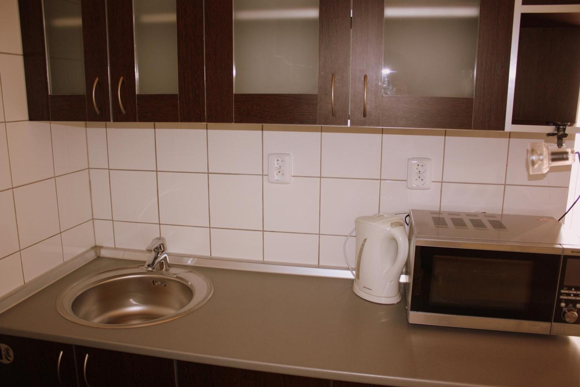 Penzion a CaféRestaurant U lávky Chrudim Kültér fotó